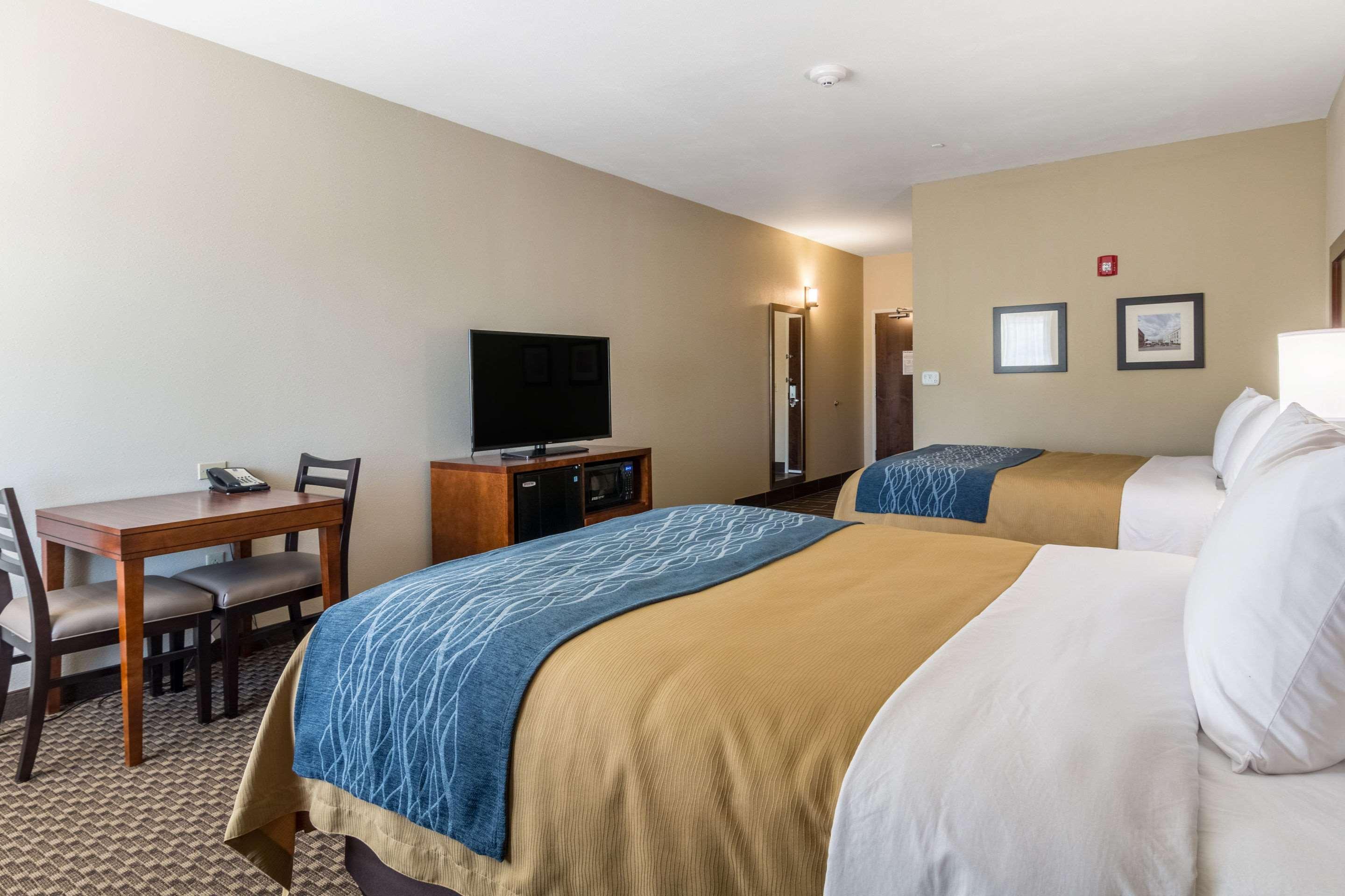 Comfort Inn Edwardsville - St Louis מראה חיצוני תמונה